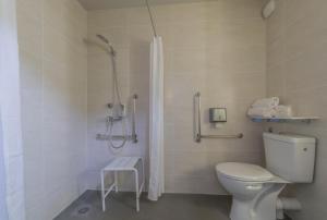Hotels B&B HOTEL Orange : photos des chambres