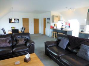 Gerycastell Luxury Holiday Apartment with Stunning Views & EV Station Point