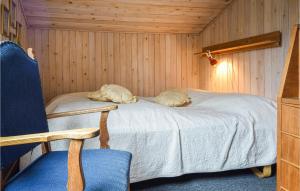 4 Bedroom Cozy Home In Bogense