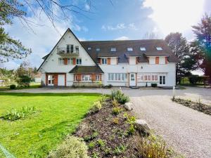 Appartements Residence grand jardin attenant tennis, mini golf, sauna, petanque : photos des chambres