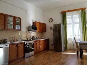 Air Conditioned - Anna Apartman
