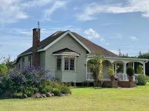 The 100 Year Old House - Nanyuki