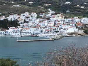 Appartamento Spacious apt.close to beaches & breathtaking view Mpatsi (Batsi) Grecia