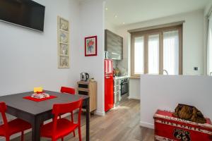 Many Days Apartments