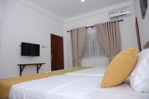 Amadel Negombo
