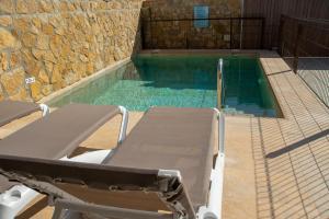 Villa Nueva Cascada - Casa Rustica "Tu Casa En Conil"