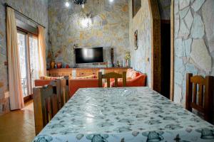 Villa Nueva Cascada - Casa Rustica "Tu Casa En Conil"