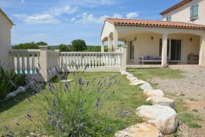 Appartements Vue Sainte Victoire, proche Aix-en-Provence : photos des chambres