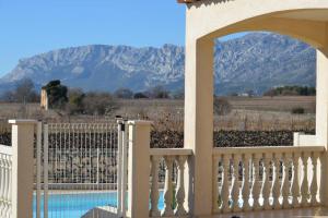 Appartements Vue Sainte Victoire, proche Aix-en-Provence : photos des chambres