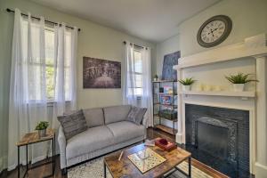 Home with Hot Tub Less Than 2 Mi to Downtown Richmond!