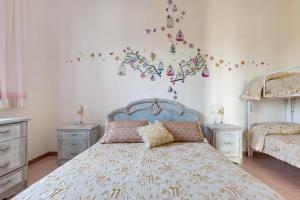 Villa Iolanda by BarbarHouse