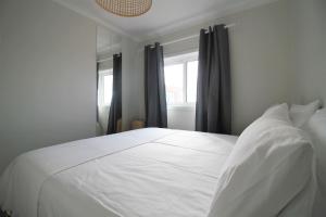 Coastal View Flat - amazing views over the Atlantic