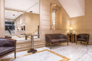 Exe Hotel Colón