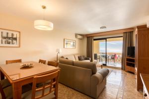 Macdonald Doña Lola Resort