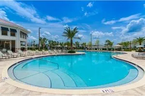 Four-Bedroom Townhome Kissimmee - Sheraton Lakeside Inn Heliport