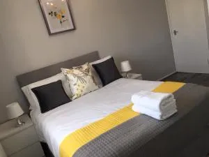Peaceful 3 Bed Home - 巴塞尔顿 Peaceful 3 Bed Home - 巴塞尔顿