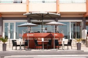 Hotels Logis Hotel & Restaurant Mediterranee : photos des chambres