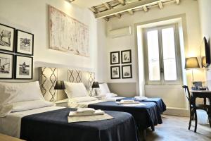 Triple Room room in The Bluehostel