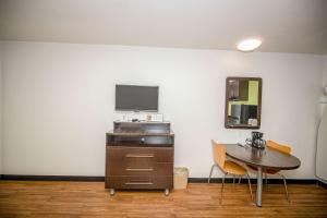 Studio 6-Tyler, TX