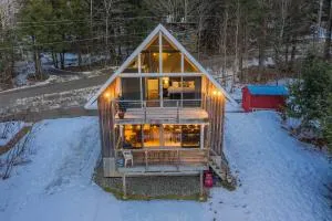Classic Stowe Ski Chalet chalet - Lake Elmore