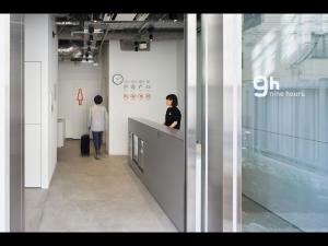 9h nine hours Hamamatsucho