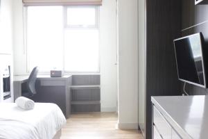 Convenient Studio Apartment at Harvard Jatinangor By Travelio