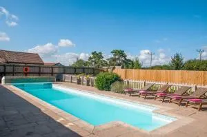 Hudson house - Mangotsfield