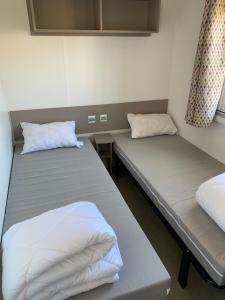 Campings Mobilhome Vias plage dans Camping : Bungalow 3 Chambres