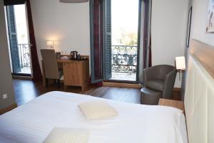 Hotels Le Grand Hotel Moliere : photos des chambres