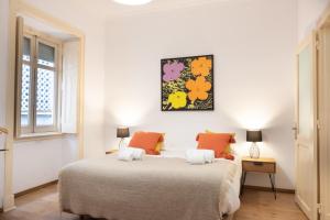 Central Apartment with Terrace by LovelyStay