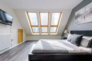 Bright&Modern Contractor House by Niji Short Stays - 拉德克利夫