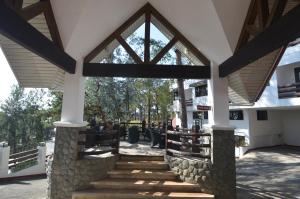 Mines View Park Hotel