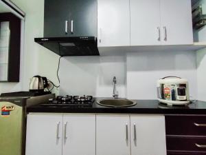 Compact and Cozy Tamansari Mahogany Studio Apartment By Travelio