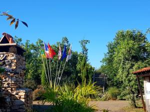 Lodge Holidays - Les 3 Cantons