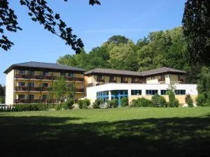 Parkhotel zur Klause - Wartberg an der Krems