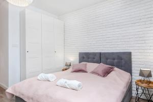 Gold Flamingo Apartament by Renters