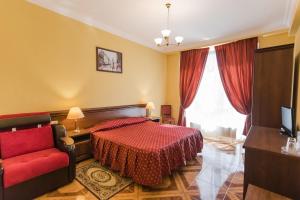 Family Room room in Oasis Hotel