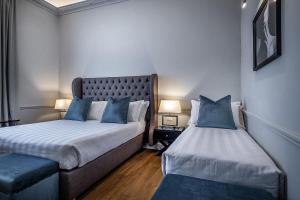 Triple Room room in Hotel Ungherese