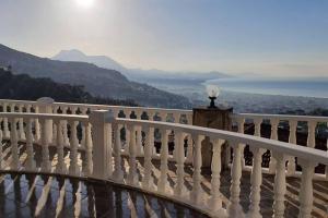 Уютная вилла с шикарным панорамным видом