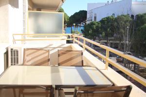 Sol Daurat seafront apartment