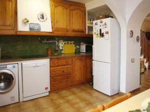 AT034 Vistas de la playa, casa en primera línea con salida a la playa