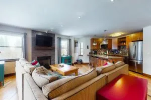 Tyra Summit #B2F - Брекенридж