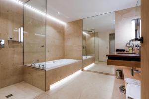 Hotels Auberge Saint Walfrid Hotel Restaurant & Spa : photos des chambres