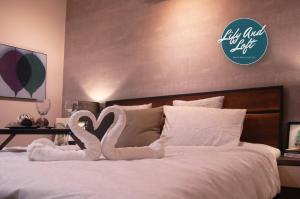 Lily and Loft - KL Gateway Bangsar LRT, WIFI, Netflix