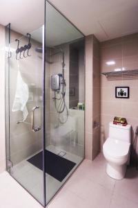 Lily and Loft - KL Gateway Bangsar LRT, WIFI, Netflix