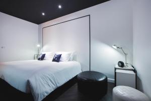 Blu Monkey Hub and Hotel Phuket Town- FreeDay Coworking space