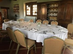 Hotels DOMAINE ST GERMER : photos des chambres