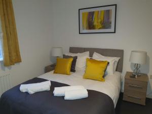 Comfortable and Welcoming Beatrix House by Cliftonvalley Apartments