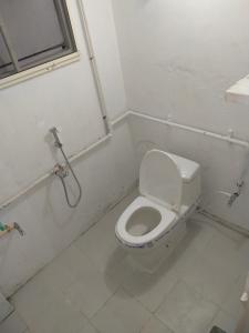 Mayurapriya Inn