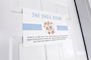 Queen Room room in Sea Treasures Inn
